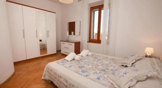 Spacious Apartment Milly With Pool, Забронировать Апартаменты/квартира Остров Углян , рядом с Пляж Поляна