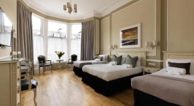 Четырёхместный номер Classic The Haymarket Hotel