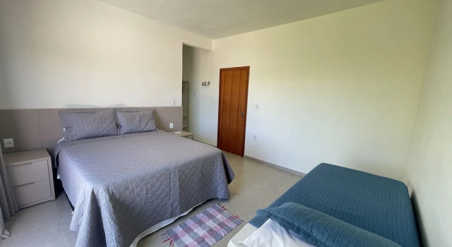 Casa COMPLETA com Piscina 1 Min da Praia