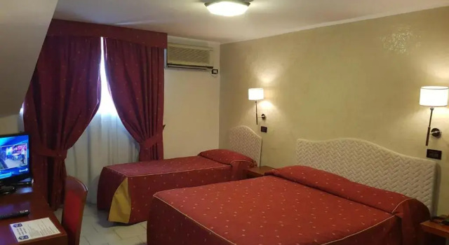 Трёхместный номер Superior Pisani Hotel