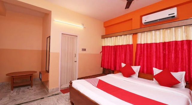 OYO 22610 Ved's Inn