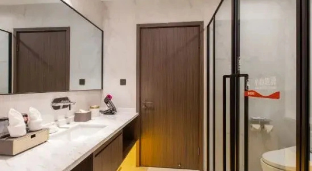 Двухместный люкс Premier c 1 комнатой с видом на сад Suzhou Overseas Chinese Hotel