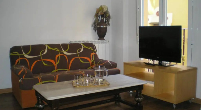 Семейные апартаменты Apartamentos Turísticos Reyes Católicos