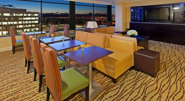 Четырёхместный номер Standard Denver Marriott South at Park Meadows