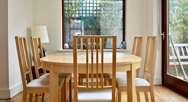 Spacious 3 Bedroom House in Ballsbridge, Забронировать Дом для отпуска Виллы Дублина, рядом с Leinster House, Вилла