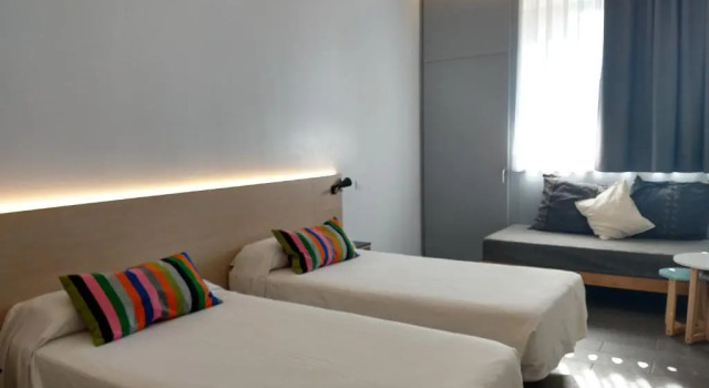 Трёхместный номер Comfort Centre Esplai Albergue