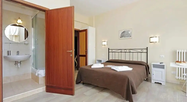 Номер Standard с балконом Bed and Breakfast La Stazione Del Vaticano