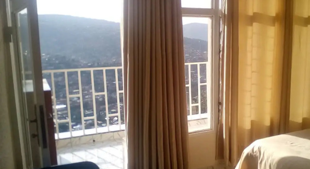 Standard single cameră Eminence Hotel
