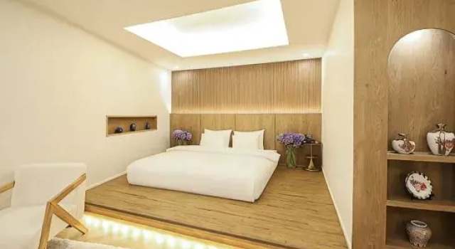 Люкс Deluxe Tongyeong Tourist Hotel