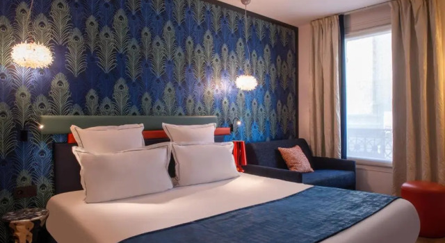 Двухместный номер Deluxe с диваном Hotel Yllen Eiffel