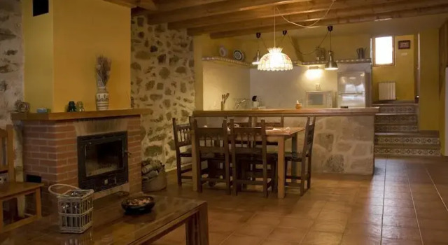 Casa del Tío Primitivo, Забронировать Отель Наварредонда-де-Гредос Sierra de Gredos