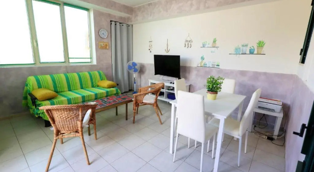 Apartment with 3 bedrooms in Torre Pali with enclosed garden 400 m from the beach, Buchen Sie Ferienwohnung Torre Pali Salento