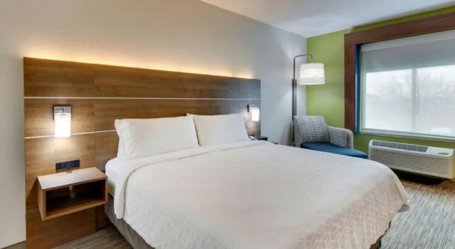 Номер Standard Holiday Inn Express Hotel & Suites Mankato East by IHG