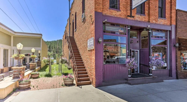Апартаменты Black Hills Basecamp: 2 Historic Dtwn Custer Apts