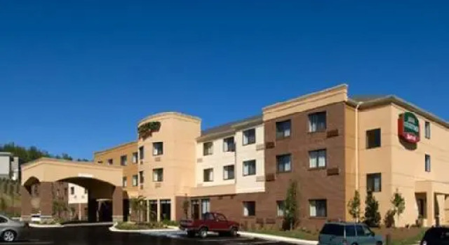 Двухместный полулюкс c 1 комнатой Courtyard by Marriott Birmingham Trussville