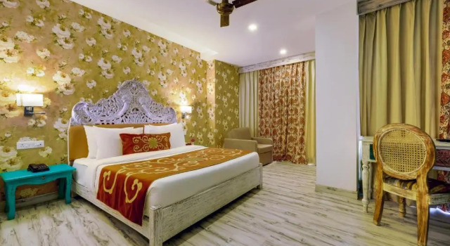 Люкс с балконом Summit By The Ganges Beach Resort & Spa- The Signature Collection