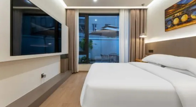 Люкс Floral Hotel·Banyi Tang  Hotel (Shanghai Qingxi old street branch)