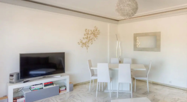 Velasquez - Wonderful Appartment 1 Bedroom With Ocean View & Free Parking, Забронировать Отель Кань-сюр-Мер Приморские Альпы