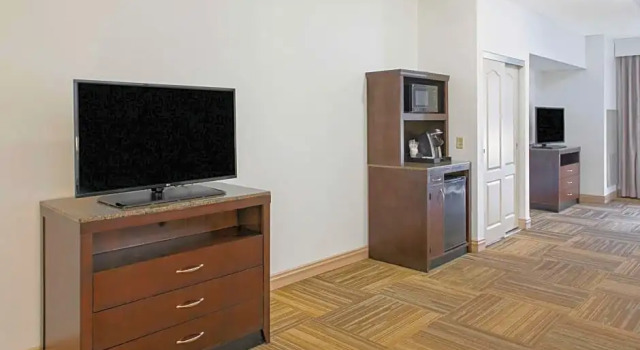 Люкс Standard Hilton Garden Inn Jonesboro