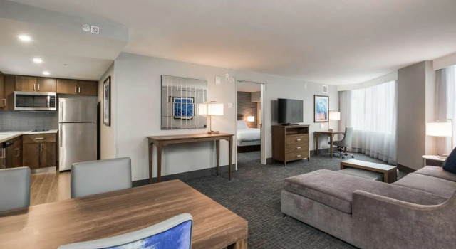Люкс c 1 комнатой Homewood Suites By Hilton Ottawa Downtown