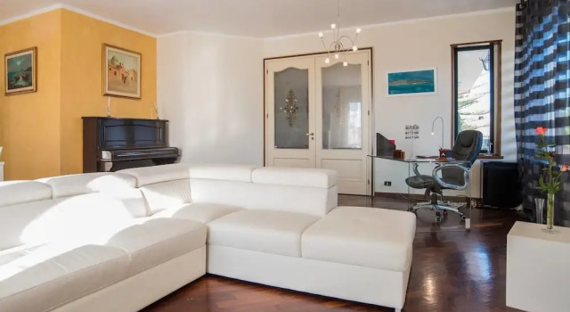 Deluxe Apartment in Villa Pantarei, Book Apartment Hotels in Sicily with a Pool, Swimming Pool