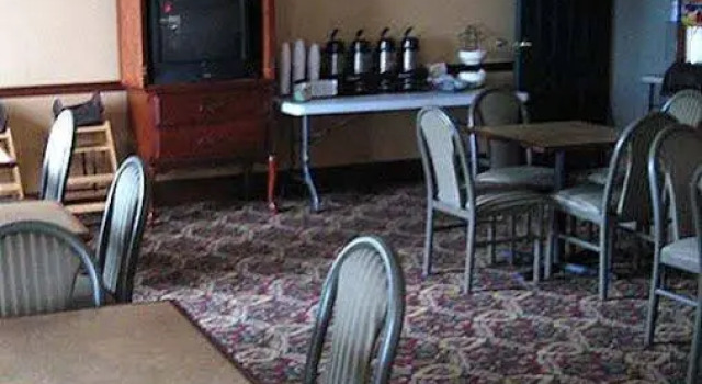 American Inn and Suites Marianna, Book Hotel Hoteller i Marianna med pool, Swimmingpool