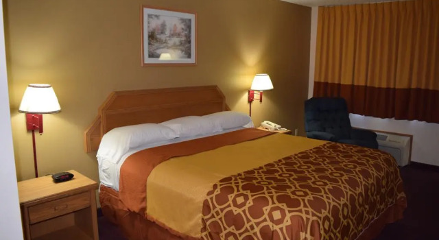 Budgetinn & Suites, Prenota Hotel Cambridge Iowa