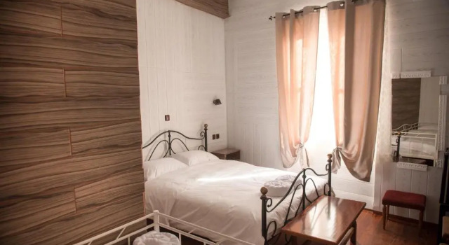 Трёхместный номер Standard 1920s Rooms & Beds