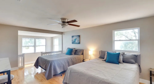 16 Mi to Manatee Viewing! Spacious Tampa Retreat, Rezerwuj Hotel Hotele w Tampa z parkingiem, Parking