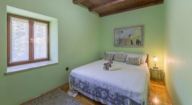 Amazing Home in Pula With 4 Bedrooms and Wifi, Забронировать Отель Отели Шишан 3 звезды, 3*