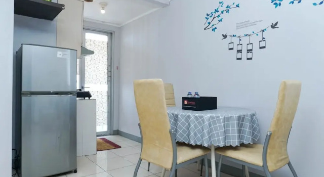 Cozy Living 1BR + 1 Apartment at Seasons City, Buchen Sie Ferienwohnung Menteng Jakarta, in der Nähe von Seasons City