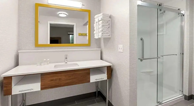 Двухместный люкс Hampton Inn & Suites Tigard
