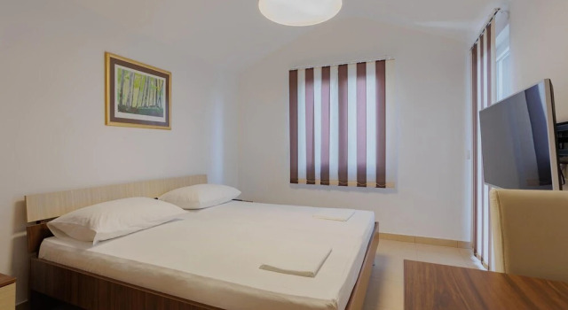Awesome Home In Sevid With Wifi, Buchen Sie Ferienhaus Hotels in Gespanschaft Split-Dalmatien mit Pool, Schwimmbad