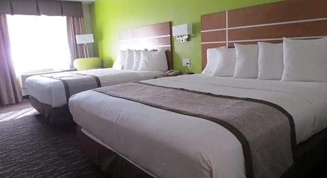 Номер Standard Days Inn & Suites by Wyndham Arcata