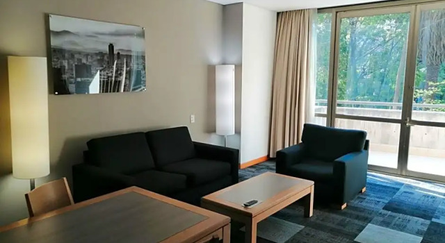 Люкс с балконом Holiday Inn Express Mexico Reforma by IHG