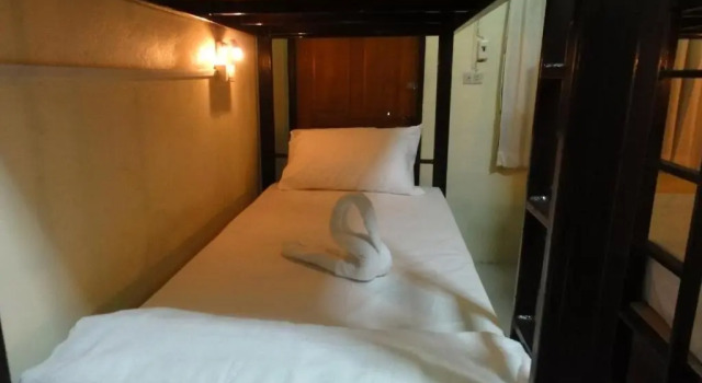 Кровать в общем номере Seventeen Hostel