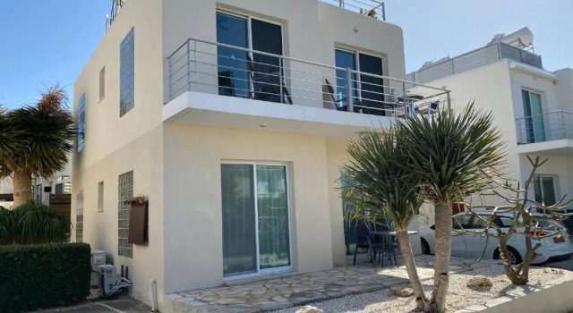 Апартаменты 2 Bedroom Roof Terrace & Sea View Apartment