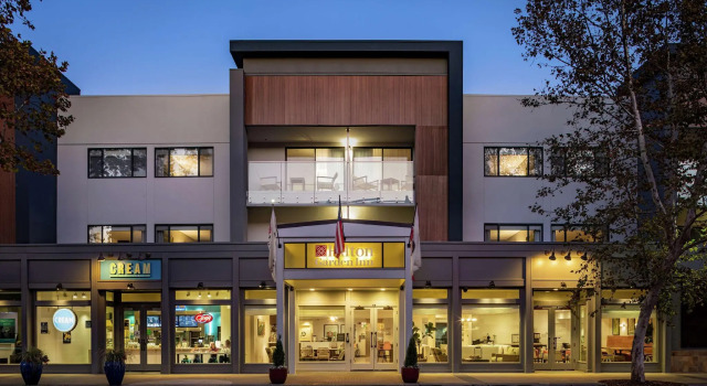 Hilton Garden Inn Davis Downtown