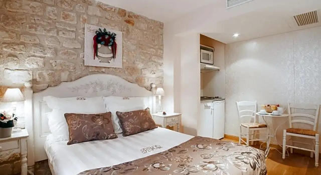 Студия Standard Residence Quintinie Square