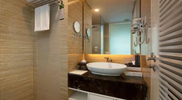 Deluxe dobbelt værelse med søudsigt Wyndham Panbil Batam