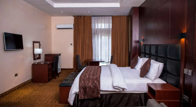 Двухместный номер Deluxe с балконом Best Western Plus Enugu