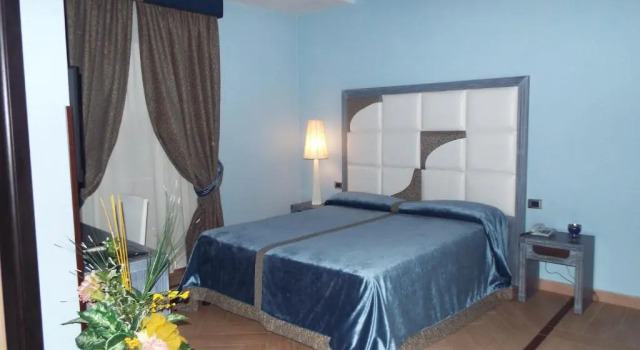 Полулюкс Deluxe с балконом Hotel Hermitage