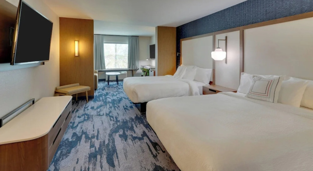 Люкс Fairfield Inn & Suites Warsaw