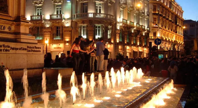 Granada City Center, Забронировать Отель Отели Гранады с парковкой, рядом с Парк Фредерико Гарсия Лорки, Парковка