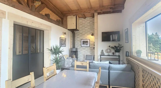 Chalet 8 couchages à Combloux, Hiver à la saison, Été à la semaine - FR-1-560-32, Забронировать Шале Виллы Овернь-Рона-Альпы, Вилла