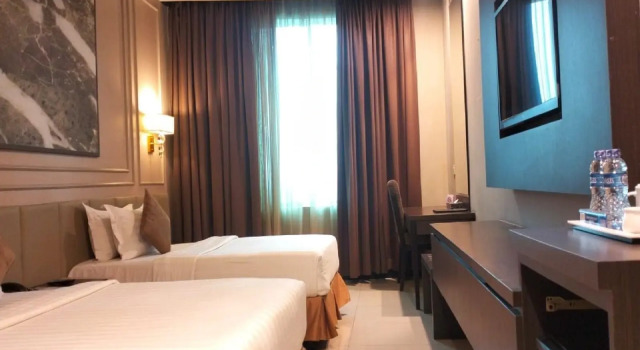 Двухместный номер Executive Grand Paragon Hotel