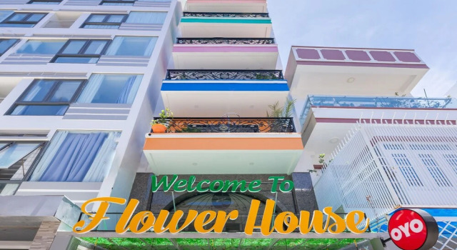 Flower House Apartment by OYO Rooms