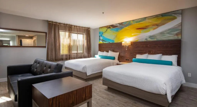 Четырёхместный номер Standard Inn at Rockaway San Francisco Pacifica