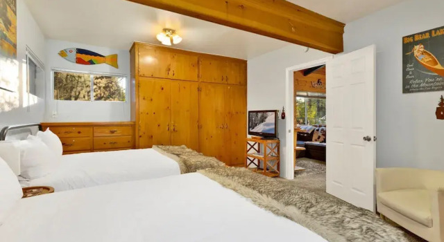 Orchard Family Cabin #2560, Забронировать Дом для отпуска Виллы Биг-Бэр-Лейк, рядом с Big Bear Queen Lake Tours, Вилла