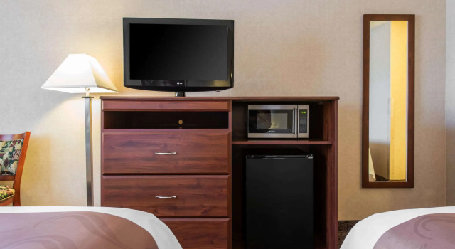 Camera quadrupla Standard Quality Inn